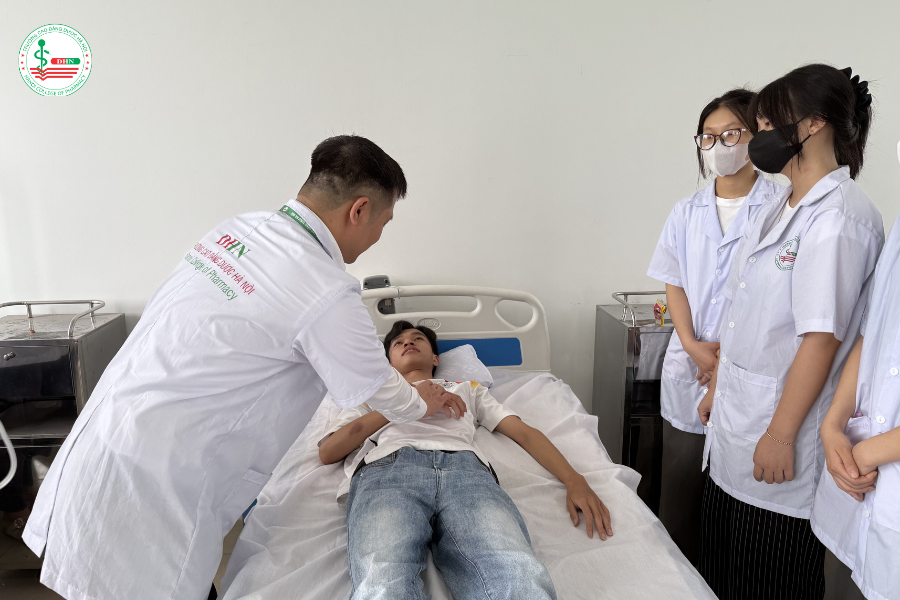 Khóa đào tạo thường xuyên chứng chỉ kỹ thuật viên phục hồi chức năng đào tạo trong khoảng 2,5 tháng