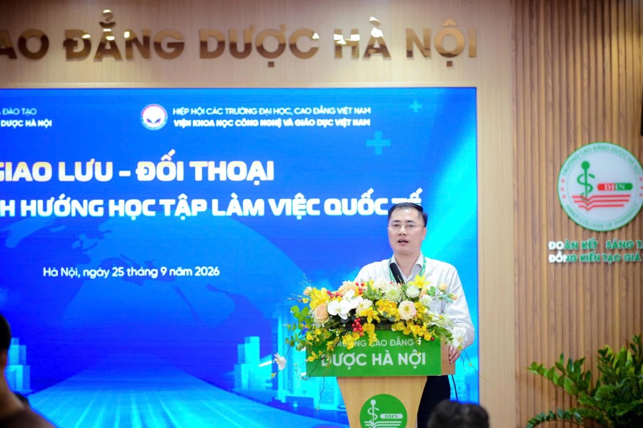 ThS. Nguyễn Thế Lực - Ph&oacute; Hiệu trưởng Nh&agrave; trường