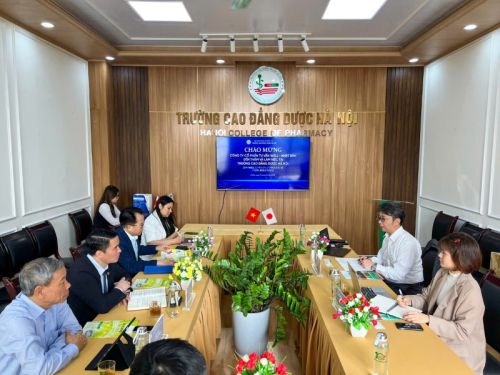 Công ty Cổ phần Tư vấn WELL - Nhật Bản đến thăm và làm việc với Trường: Thúc đẩy hợp tác quốc tế trong đào tạo và việc làm