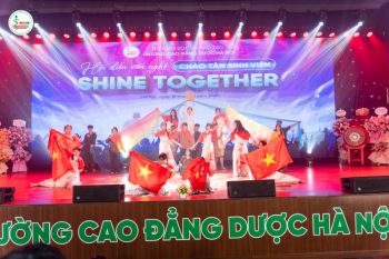 Bùng nổ sự kiện Chào tân sinh viên K11 - SHINE TOGETHER tại Cao đẳng Dược Hà Nội