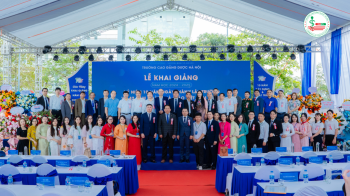 Đội ngũ nhà giáo trường Cao đẳng Dược Hà Nội