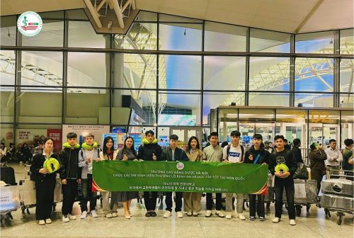 Chúc mừng sinh viên lớp K10A.P2.3 chính thức bước chân tới Hà Quốc theo diện trao đổi sinh viên