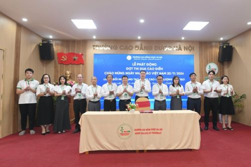 Trường Cao đẳng Dược Hà Nội phát động đợt thi đua cao điểm chào mừng Ngày Nhà giáo Việt Nam 20/11