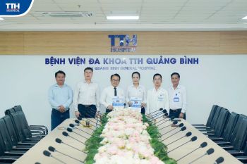 Trường Cao đẳng Dược Hà Nội ký kết hợp tác chiến lược với Công ty CP TTH Group: Tăng cường gắn kết đào tạo với nhu cầu nhân lực y tế