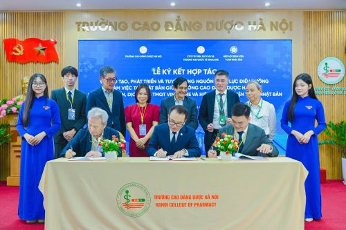 Tăng cường hợp tác đào tạo, mở rộng cơ hội nghề nghiệp tại Nhật Bản cho sinh viên Điều dưỡng Trường Cao đẳng Dược Hà Nội