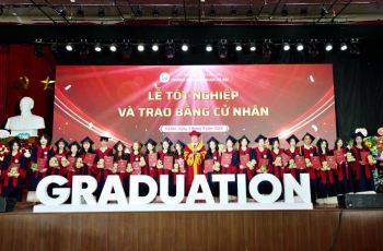 Trường Cao đẳng Dược Hà Nội long trọng tổ chức Lễ trao bằng Tốt nghiệp Khóa 9 Cao đẳng Chính quy & Khóa 10 Cao đẳng liên thông 2026