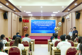 Sinh viên Điều dưỡng trải nghiệm thực tế với chuyên gia Nhật Bản: “Chạm nghề” sớm - Bứt phá tương lai