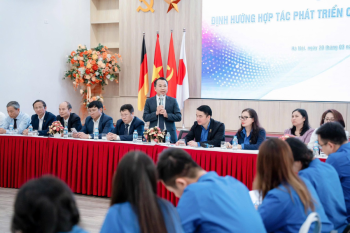 Tọa đàm chiến lược giữa Trường Cao đẳng Dược Hà Nội và EK GROUP : Bước tiến lớn trong phát triển truyền thông giáo dục 2026