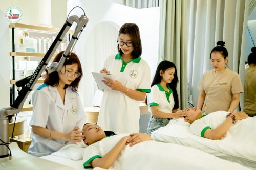 Giới thiệu chung về ngành Chăm sóc sắc đẹp